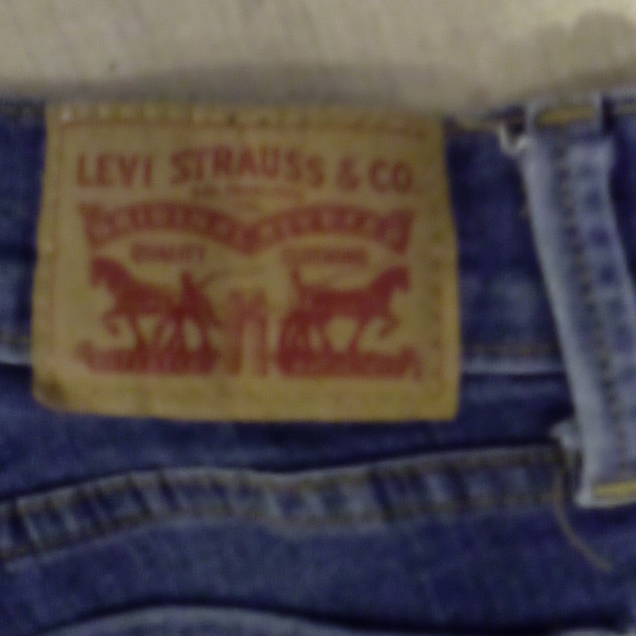 Levi's. 710 - Picture 3 of 3